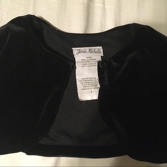 5️⃣ velvety shrug 5/$20 - Picture 2 of 2